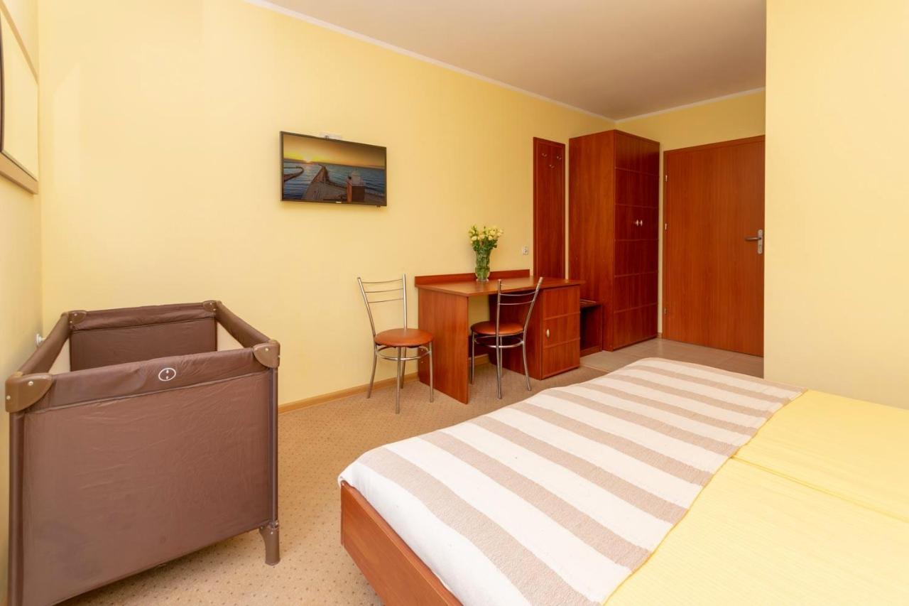Pensjonat Marynarski - Apartamenty ดาร์โลฟโก ภายนอก รูปภาพ